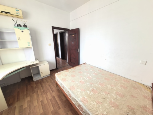 合租·怡沁苑 5居室 东南卧