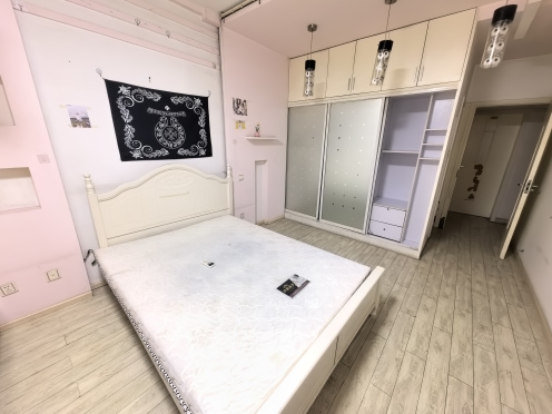 合租·长居花园 4居室 东南卧