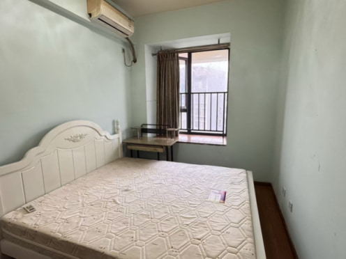 合租·优客联邦三期 4居室 东南卧