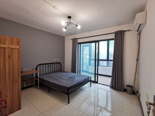 合租·新界一期 4居室 南卧