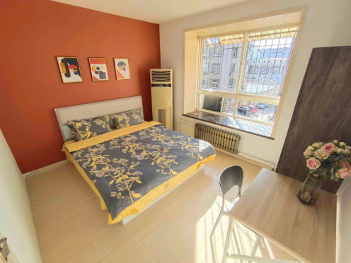 合租·清荷苑 5居室 南卧