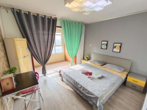 合租·鑫苑名家 5居室 南卧