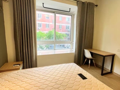 独栋·朗诗寓 吴江店 三室合租 房东直租 朝阳南卧 密码锁 押一付一 开间