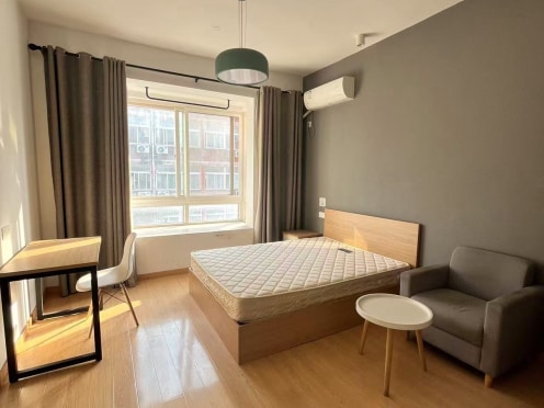 独栋·朗诗寓 吴江店 朝南次卧 阳光充沛 独立宽带 无中介费 开间