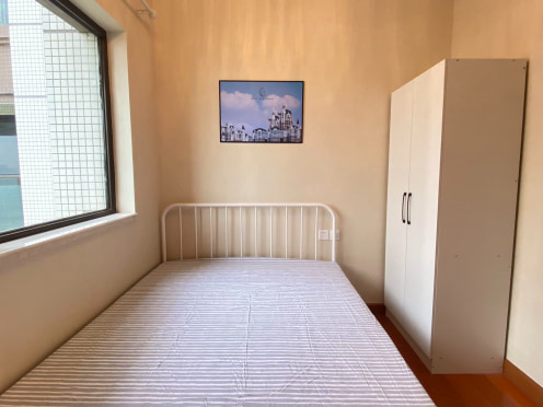 合租·恒大天府半岛4期 4居室 东卧