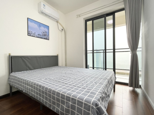 合租·三利麓山城蔚然集 5居室 西卧