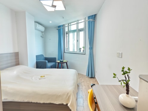 独栋·乐享公寓 南门店 半年起租【长租限时特惠】押一付一 三元坊地铁口 观前街 精装电梯房 开间