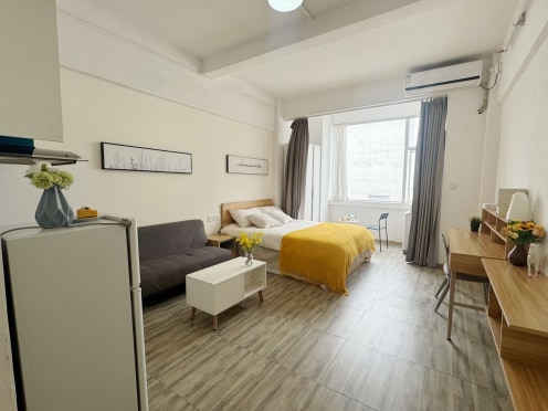 独栋·松得寓 黄村店 地铁·黄村站无遮挡阳光套间 可开票 可租外国人 押一付一/民电/园区内/电梯 开间