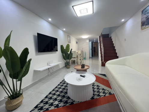 独栋·瑞利公寓 星健中心店 短租勿扰市区地铁口精装复式两房 2室1厅