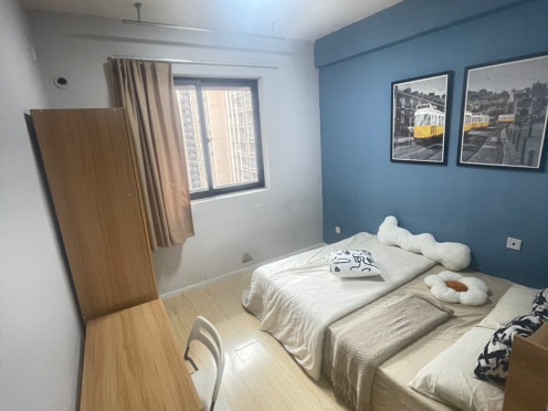 合租·滨江和城 5居室 南卧