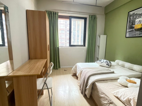 合租·滨江和城 5居室 南卧