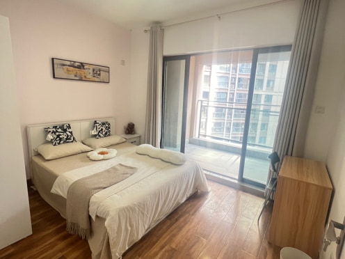 合租·滨江栖棠 4居室 南卧