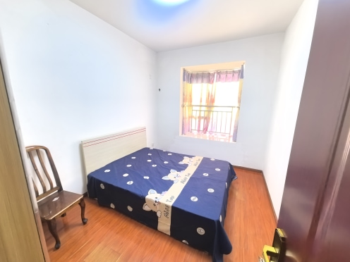 合租·柳岸锦城 4居室 南卧