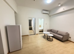 独栋·颐家公寓· 鑫月广场店 【无中介费】仲恺鑫月广场两房一厅 民用水电 采光好落地窗 2室1厅_鑫月广场租房