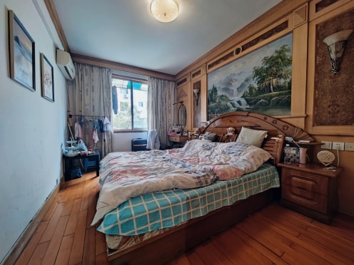 合租·撷英卉苑 4居室 南卧