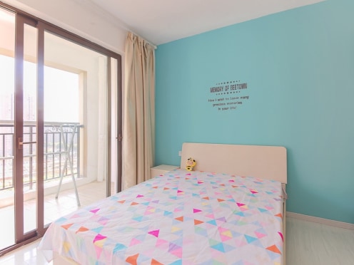 合租·华润城立方花园南区 5居室 复式 南卧