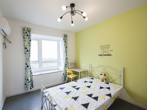 合租·翰林缘 4居室 北卧