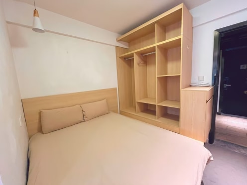 独栋·泊寓 石路社区店 【近市立医院】春季找工作过渡无烦恼 开间