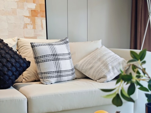 独栋·富瑞斯服务式公寓 高新区店 【配套床品·拎包入住】24小时安保.独立阳台.近有轨电车1号线.近源点LiveLab 1室1厅