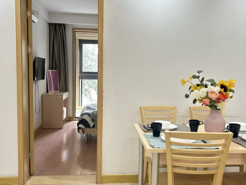 独栋·泊寓 菁英公寓店 【一室一厅.南向】非中介 国企直租 民水民电 1室1厅