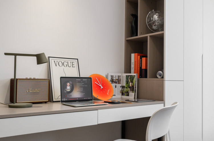 【店长力推户型】【 华东师大二附中新校区专享】朝南独立阳台人才补贴民水民电可办居住证