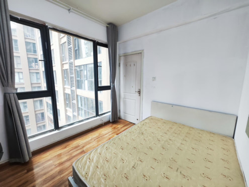 合租·塔子山壹号 4居室 南卧