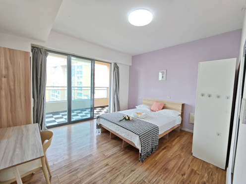 合租·御龙山二期 5居室 东卧