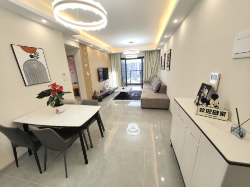 独栋·由由公寓 桂锦家苑店 0中介 天府二街 精装套二带阳台 家具家电齐全拎包入住 2室1厅