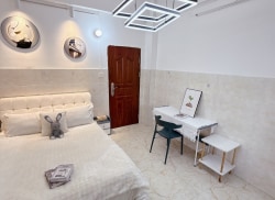 独栋·迪寓 苍西店 近第二附属医院，临近市场，免费停车位 开间_苍西村租房