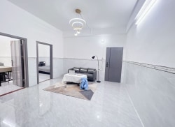 独栋·迪寓 苍西路店 近第二附属医院，可做饭，家具齐全！ 2室1厅_苍西村租房