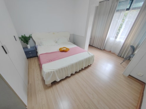 独栋·成都松鼠公寓 西南电力设计院店 市二医院东门大桥3楼大套三家电齐全 3室1厅