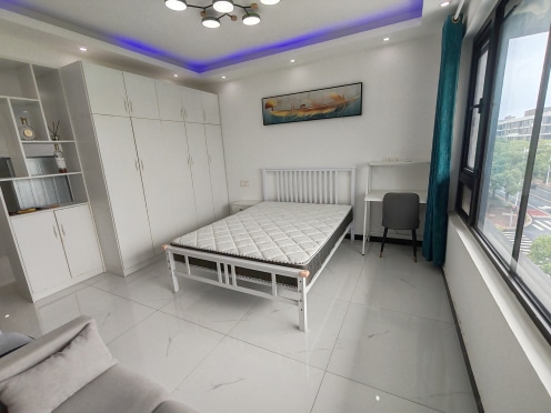 合租·龙湖熙上 6居室 跃层 南卧