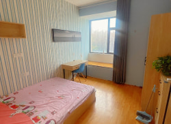 合租·未来华庭 4居室 南卧_未来华庭租房