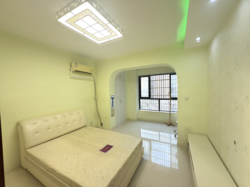 合租·领馆国际城 3居室 南卧