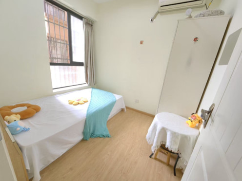 合租·领馆国际城 3居室 南卧