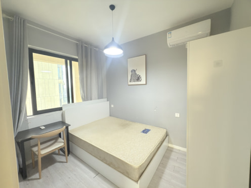 合租·蓝润ISC 3居室 南卧