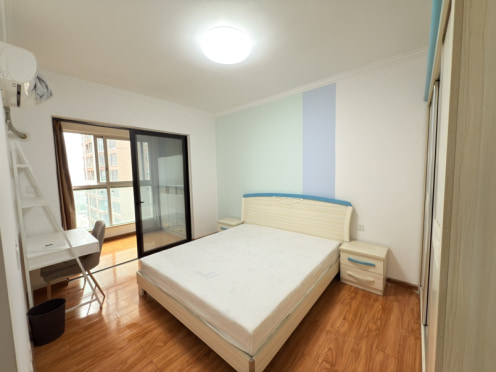 合租·中德英伦世邦K区 5居室 南卧