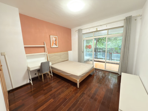 合租·格林君典 3居室 南卧