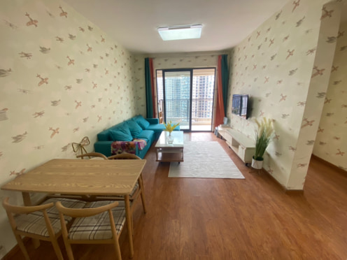 独栋·一座城公寓 千禧河畔D区 凤凰大街，花木里精装套三，无中介可月付 3室1厅