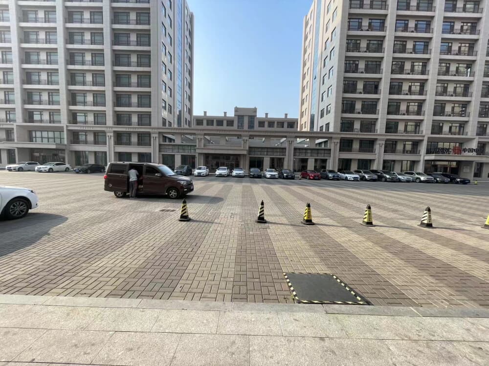 易贸中心店