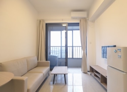 独栋·华庭 华发国际产业园 免停车费、中介费，近广澳高速出入口、楼下有公交站，近珠海北站 1室1厅_中以加速器宿舍租房