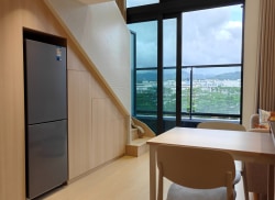 独栋·荟寓 御景荟都 Loft Promini：朝南大露台 原木风不碰头 1室1厅_京基御景荟都租房