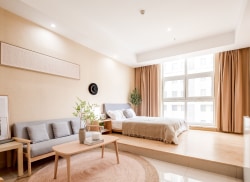 独栋·龙湖冠寓 西安开远门店 【1号线8号线地铁口好房】年前特惠 可开发票 出差首选 无中介费 1室1厅_世合小区租房