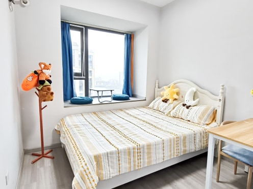 合租·康德馨苑 4居室 南卧