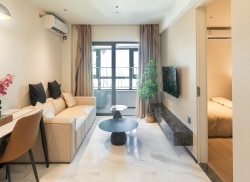 独栋·厦门城邸公寓 万达广场店 免租半个月！精装一室一厅 可短租 无中介费 包物业宽带 湖里万达国贸银泰旁 1室1厅_金钟路17号租房