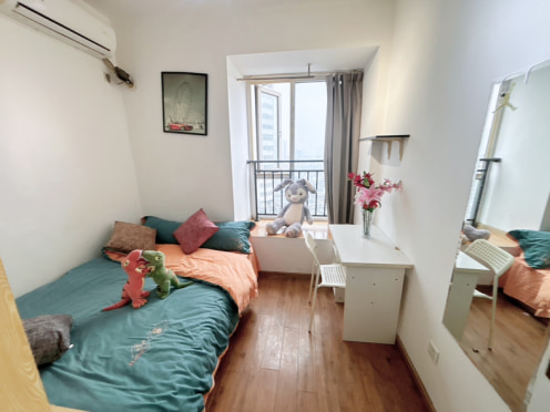 合租·为民新居 4居室 东卧