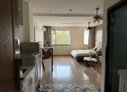 独栋·千巢公寓 应天大街店 可免费寄存行李，虹悦城核心位置，应天大街独门独户超大单间公寓，业主直租无中介 1室1厅_应天大街租房