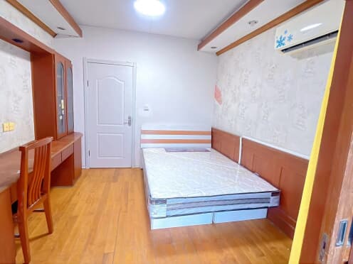 合租·南环西路21号 5居室 南卧