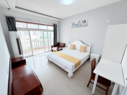 合租·贵都花园 5居室 南卧