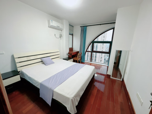 合租·惠康公寓房 5居室 复式 南卧